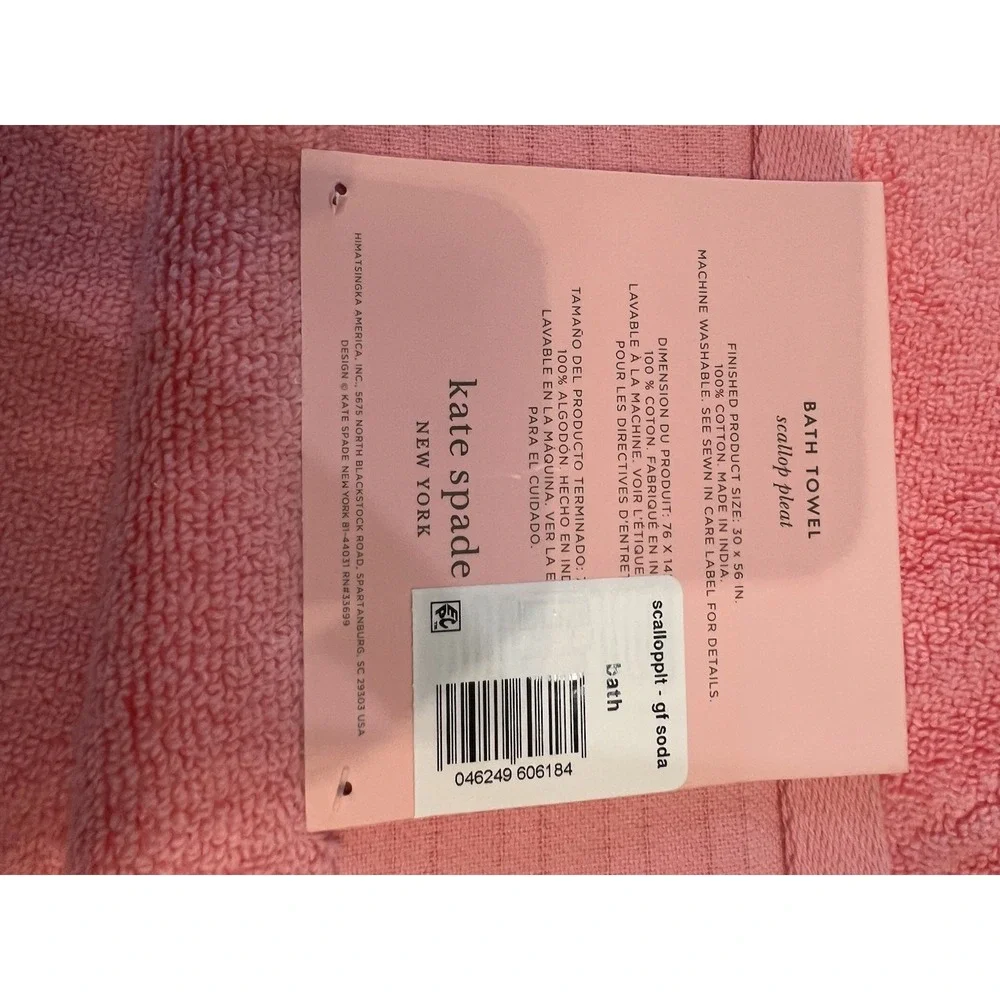 Kate Spade Pink Bath Towel 100% Cotton Scallop Pleat Trim 29 In X 56 In